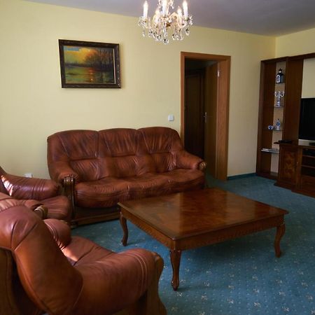 Lazensky Hotel Moskevsky Dvur Карловы Вары Экстерьер фото