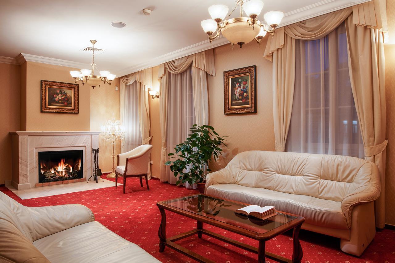Lazensky Hotel Moskevsky Dvur Карловы Вары Экстерьер фото