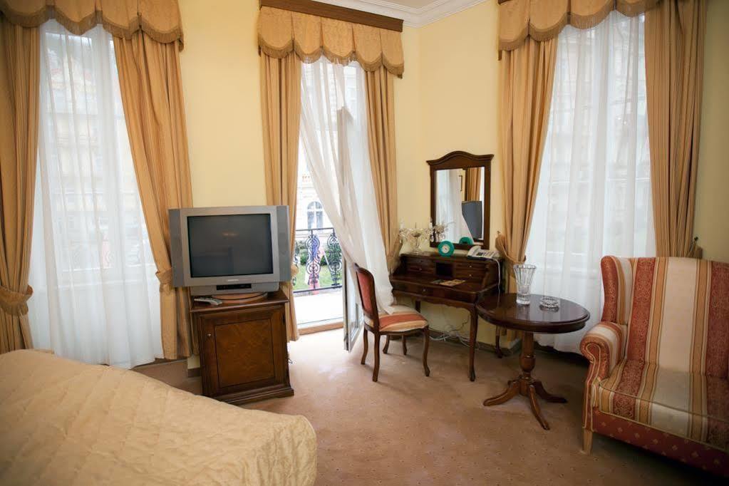 Lazensky Hotel Moskevsky Dvur Карловы Вары Экстерьер фото