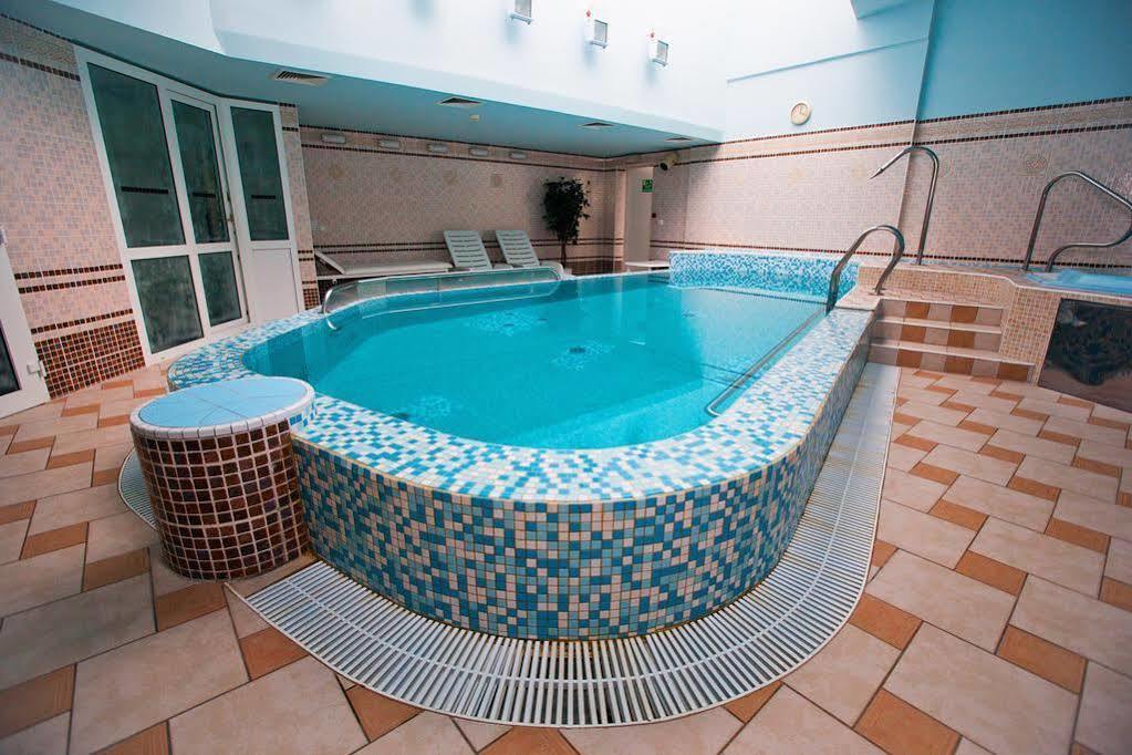 Lazensky Hotel Moskevsky Dvur Карловы Вары Экстерьер фото